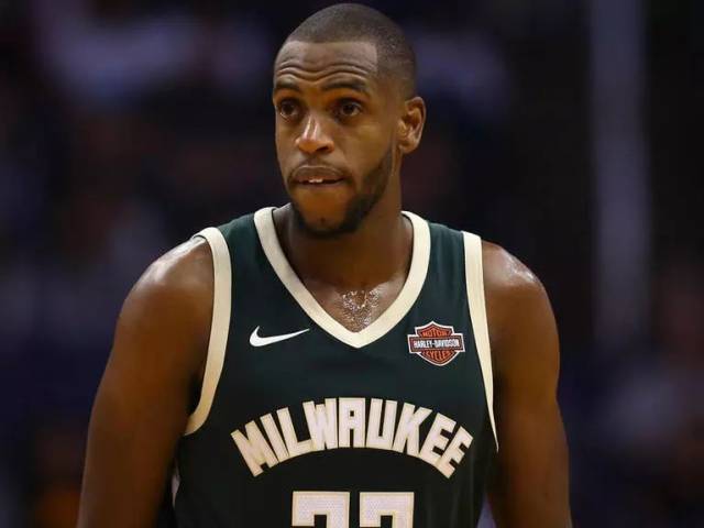 星在禁区内 星在禁区内