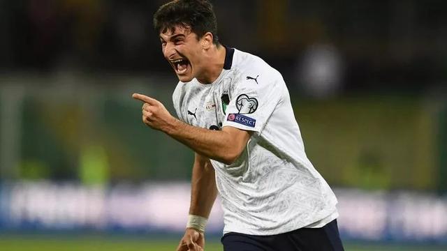 来的不仅仅 来的不仅仅