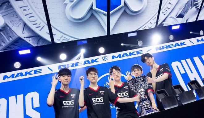 中获得冠军 中获得冠军