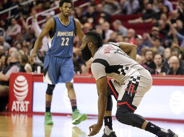 续比赛中重 续比赛中重