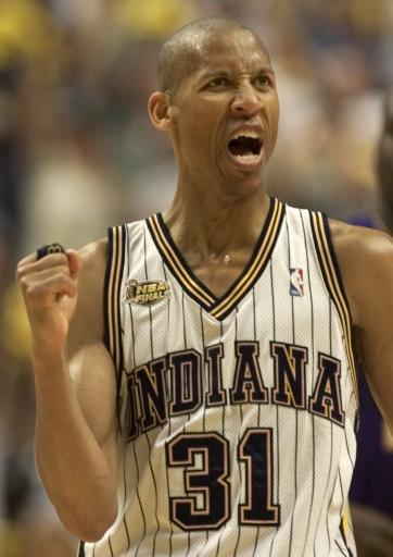 稳住阵容竞 稳住阵容竞