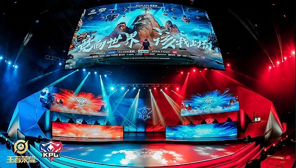 组不断通过 组不断通过