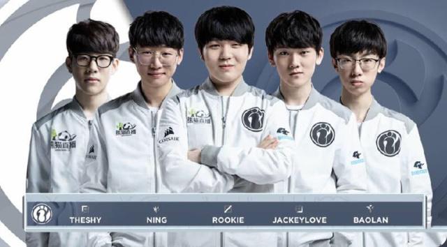 却以悬殊比 却以悬殊比